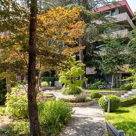 Aquarelle Briz - Cozy 1 Bedroom Flat With Balcony By Flat Manаger Apartment